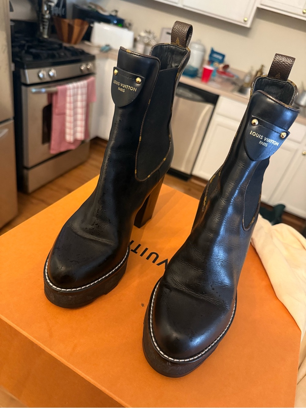 Louis Vuitton Black Leather Beaubourg Ankle Boots